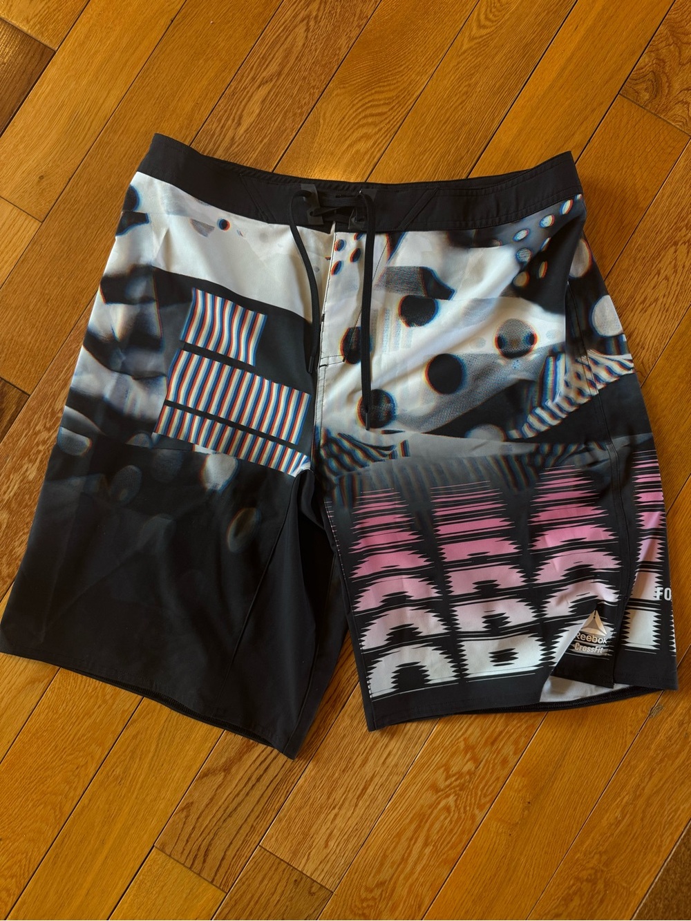 Men’s Reebok Graphic Swim Shorts - Size 32